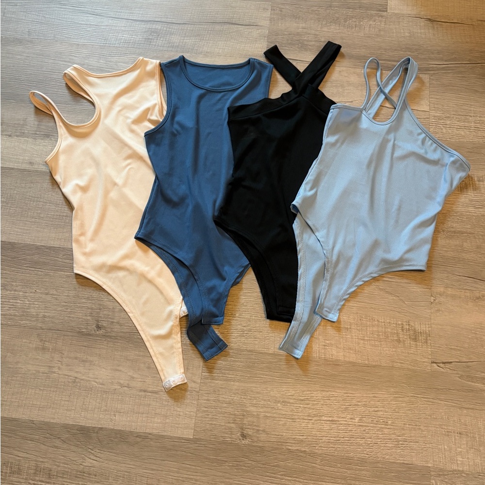 Stylish Bodysuit Set in Neutral Tones